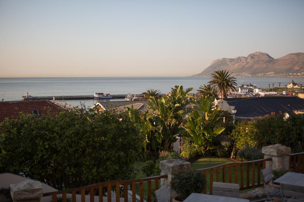 Chartfield Guesthouse Kalk Bay Exterior photo